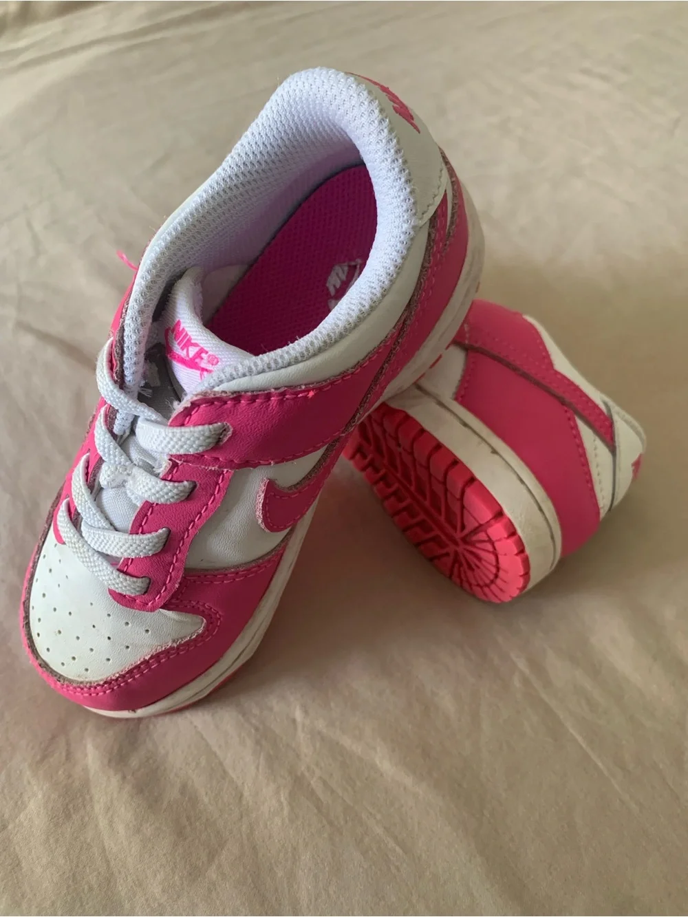 Nike Kids Pink and White Low-Top Sneakers